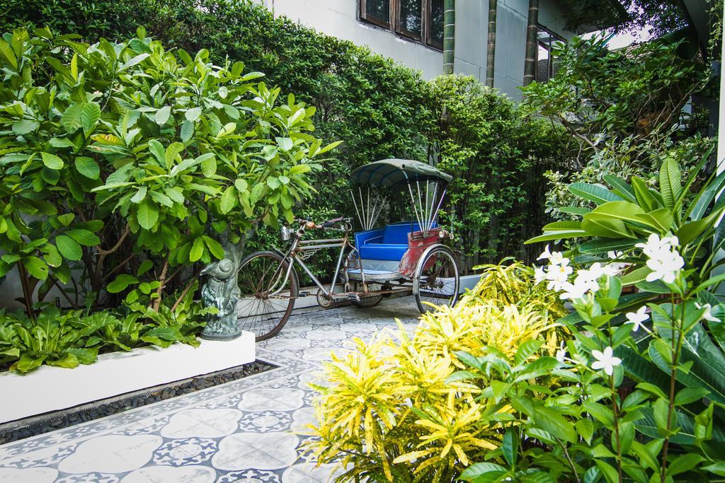 Baan Noppawong Hotel Bangkok Exterior foto