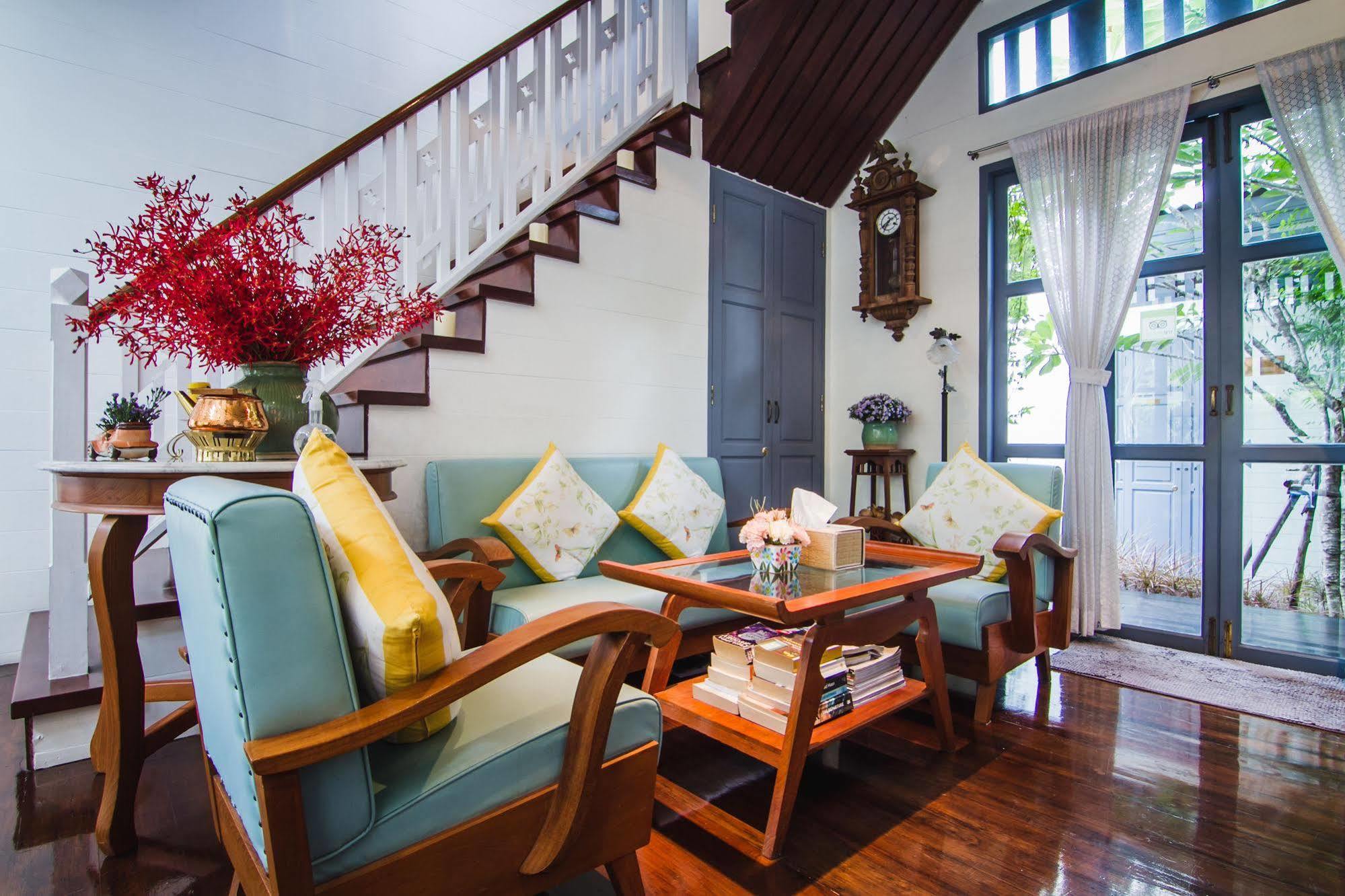 Baan Noppawong Hotel Bangkok Exterior foto